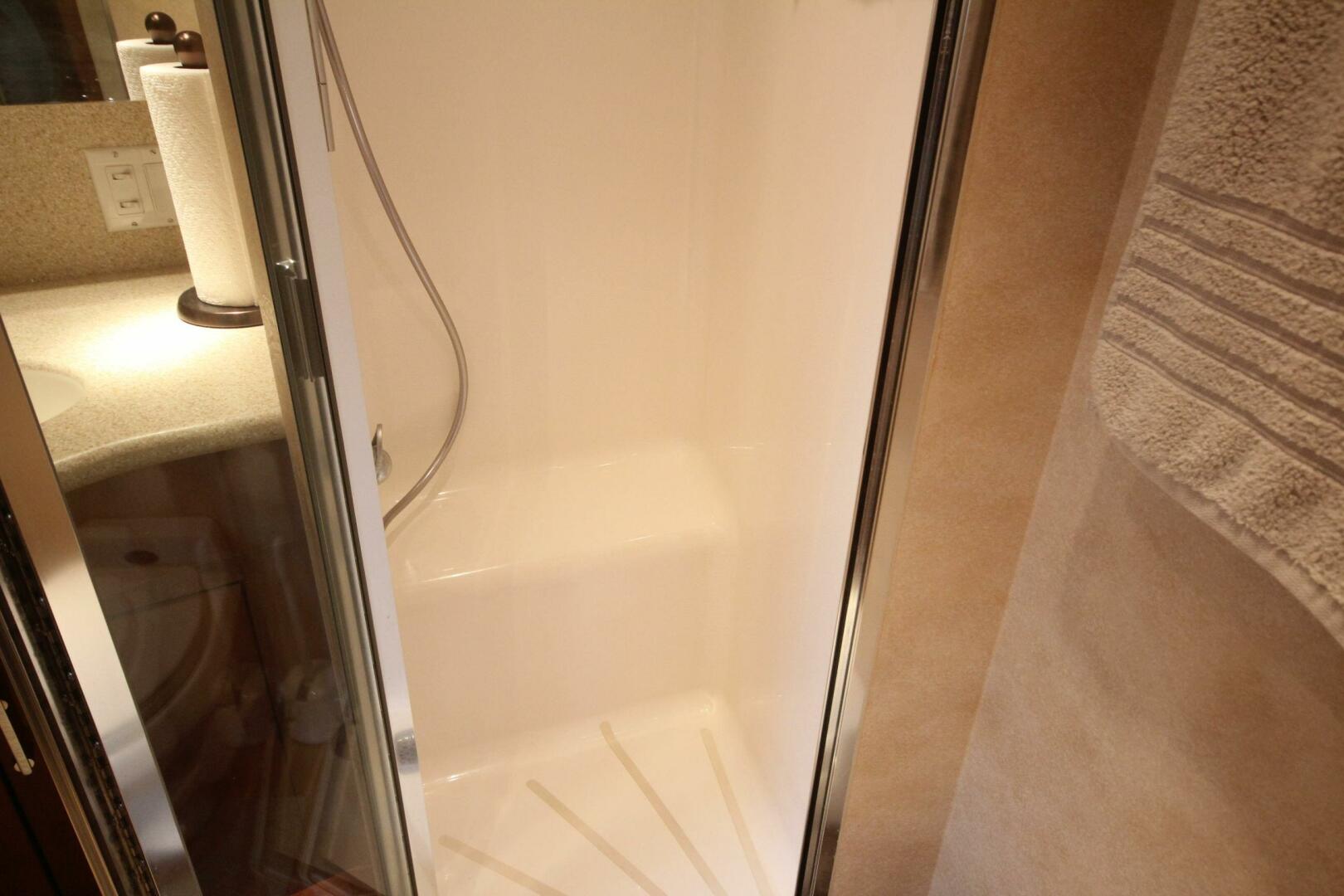 Slide: The Image of Hatteras 60 Convertible 2000 - 5422629