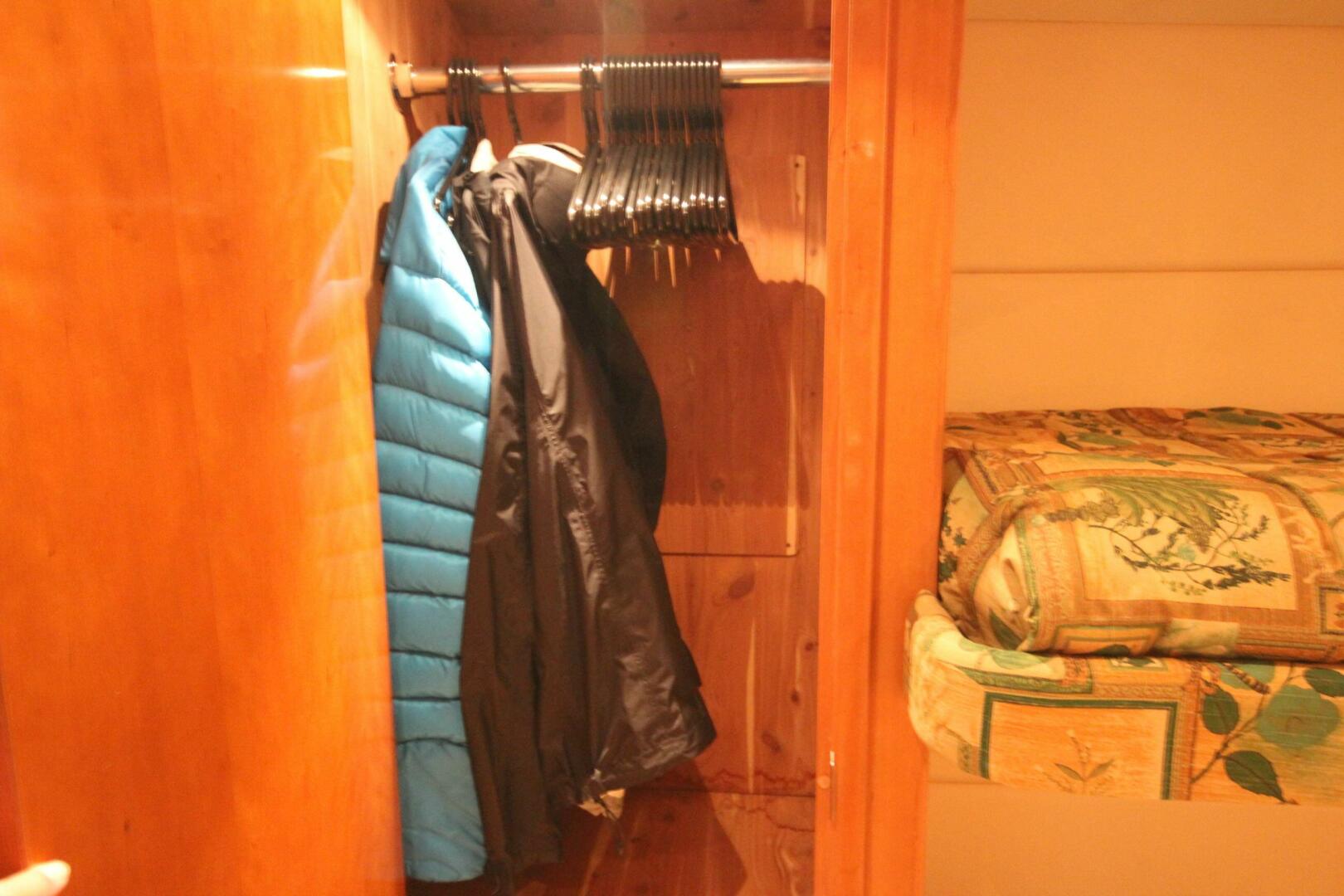 Slide: The Image of Hatteras 60 Convertible 2000 - 5422646