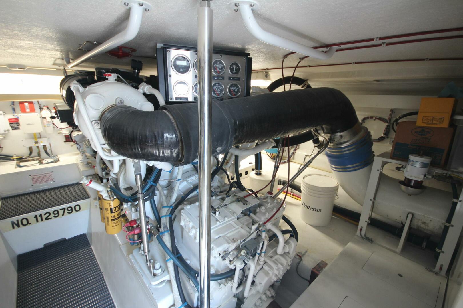 Slide: The Image of Hatteras 60 Convertible 2000 - 5422665