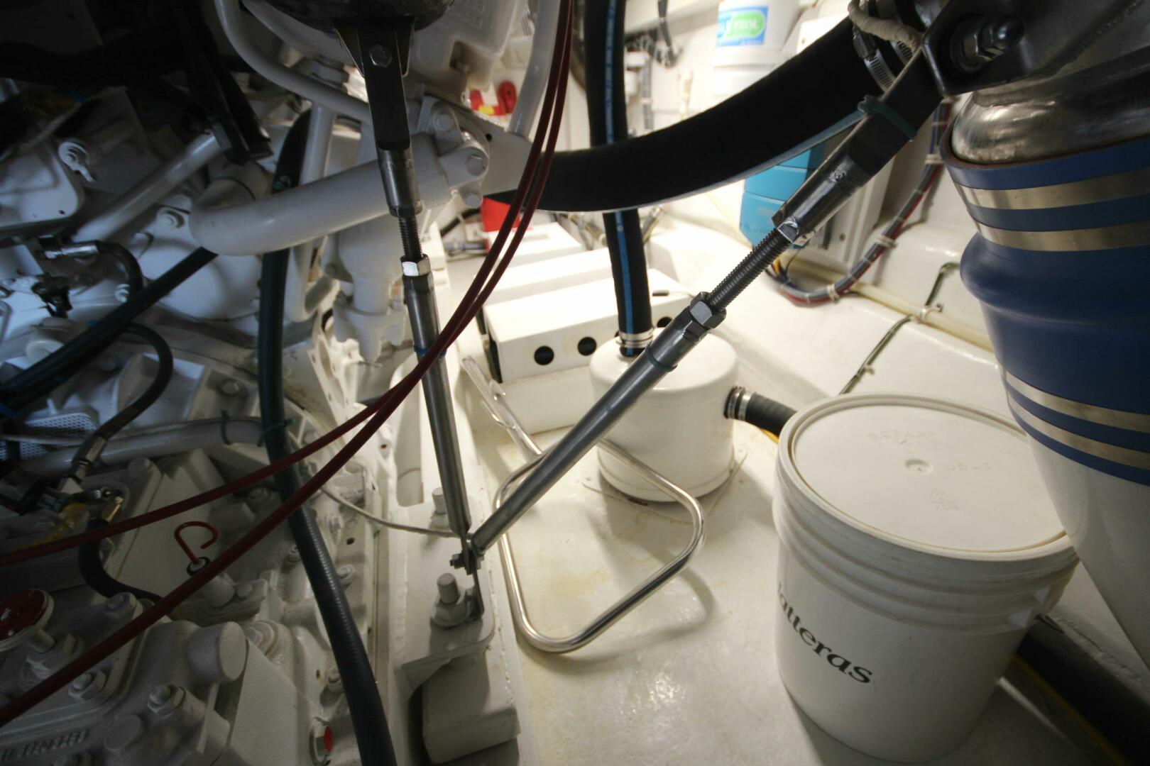 Slide: The Image of Hatteras 60 Convertible 2000 - 5422671