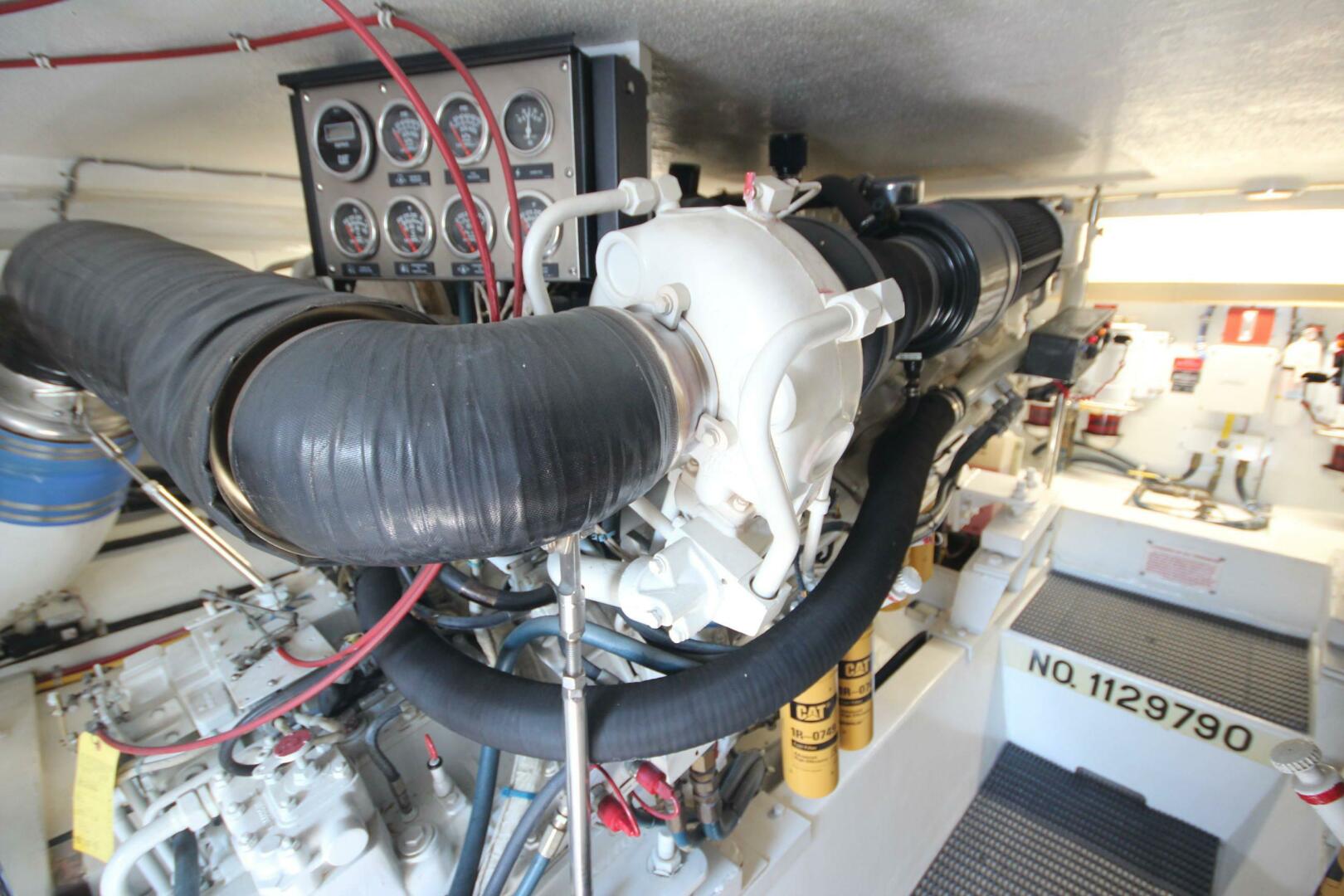 Slide: The Image of Hatteras 60 Convertible 2000 - 5422678