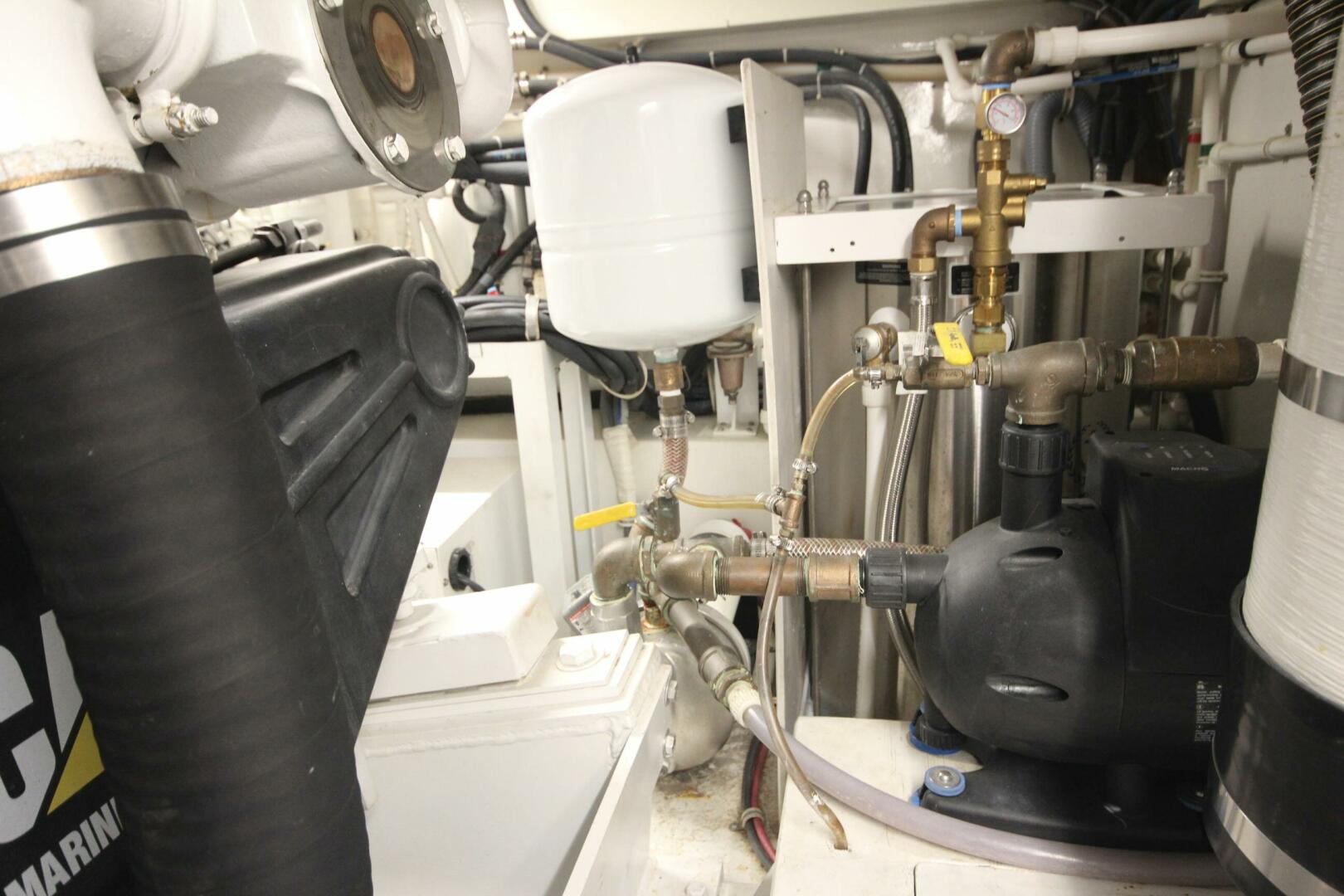 Slide: The Image of Hatteras 60 Convertible 2000 - 5422684