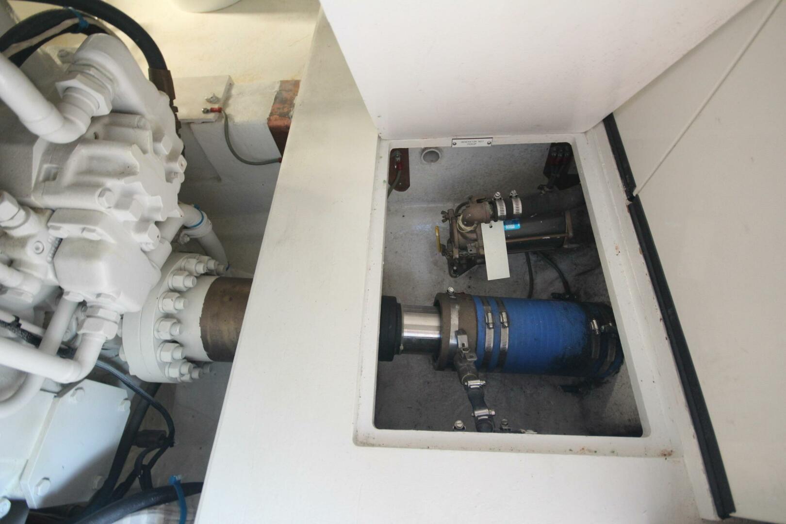 Slide: The Image of Hatteras 60 Convertible 2000 - 5422687