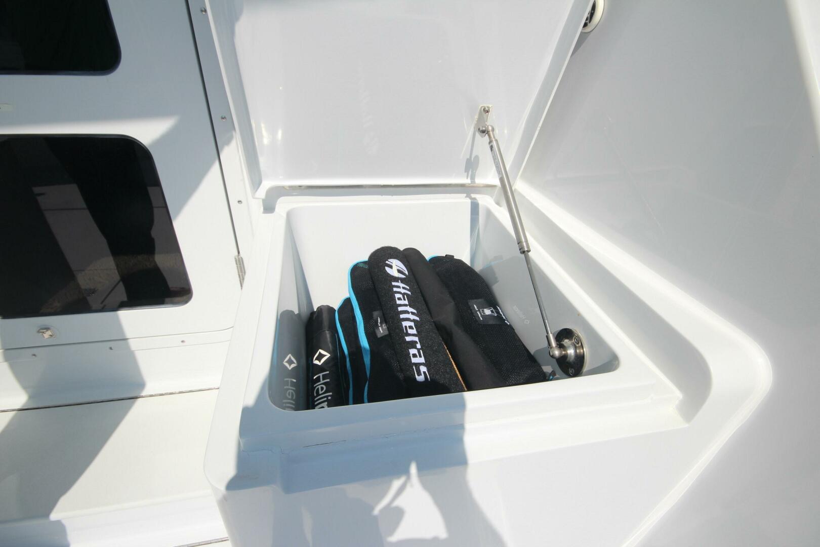 Slide: The Image of Hatteras 60 Convertible 2000 - 5422690