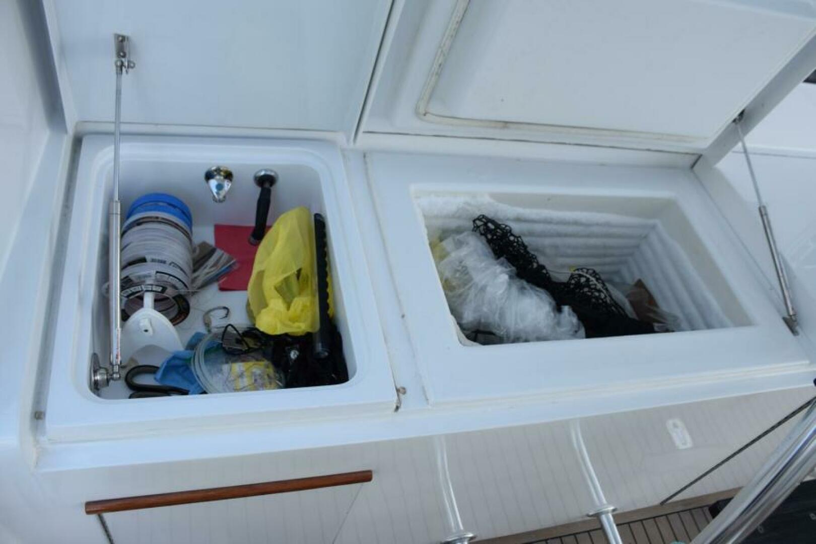 Slide: The Image of Cockpit Freezer and Rigging Sink - 5133545