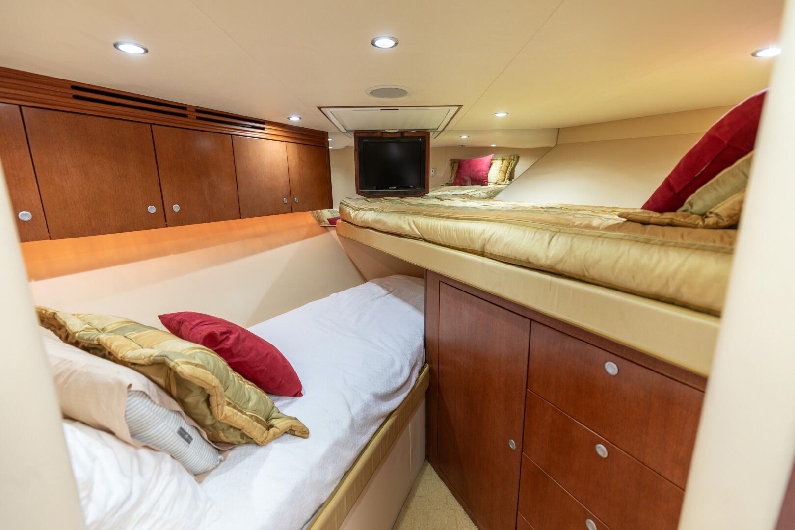 Slide: The Image of 2008 Hatteras 60 Convertible  VIP Stateroom - 4614952