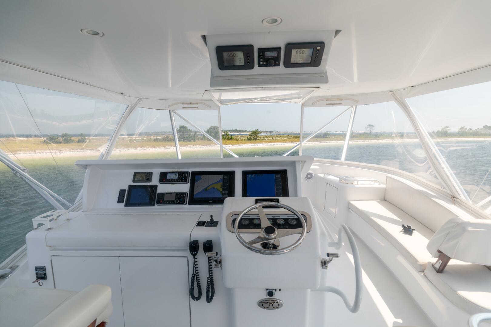 Slide: The Image of 2008 Hatteras 60 Convertible  Helm - 4614905