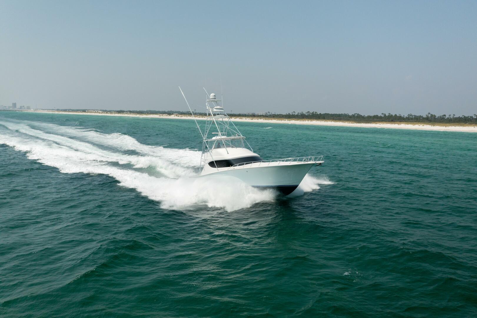 Slide: The Image of 2008 Hatteras 60 Convertible  STBD Bow - 4615006