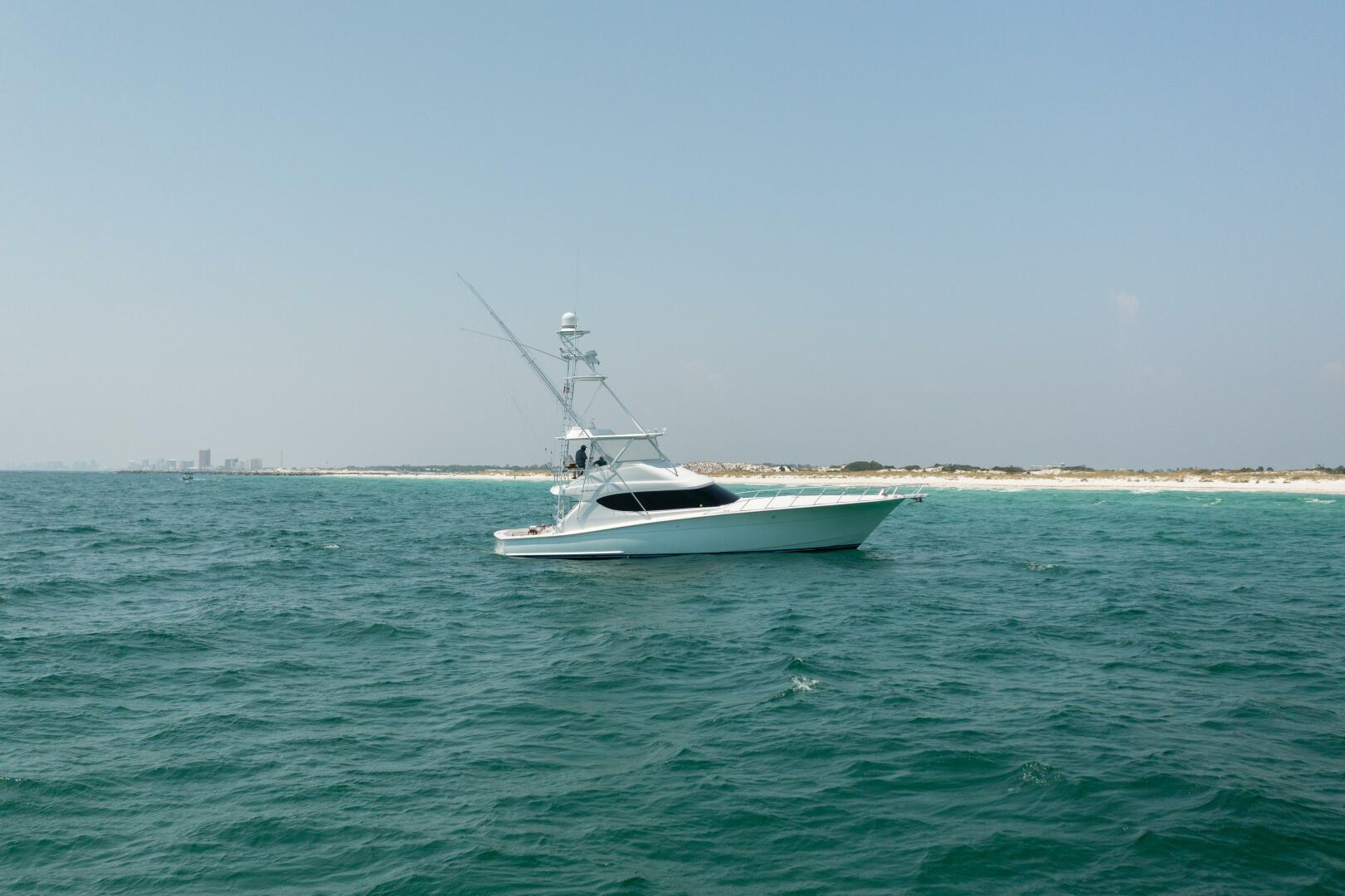 Slide: The Image of 2008 Hatteras 60- Convertible   STBD  - 4614902