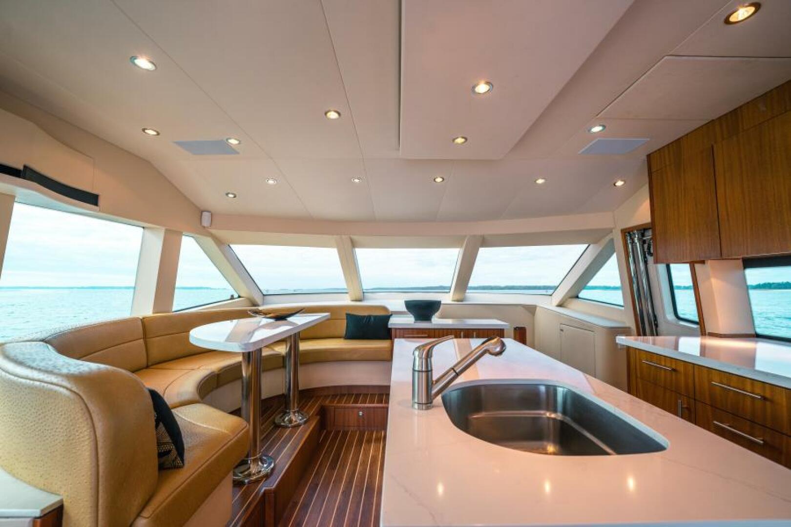Slide: The Image of 2009 Hatteras 60 Motor Yacht Little Wave - 4623429