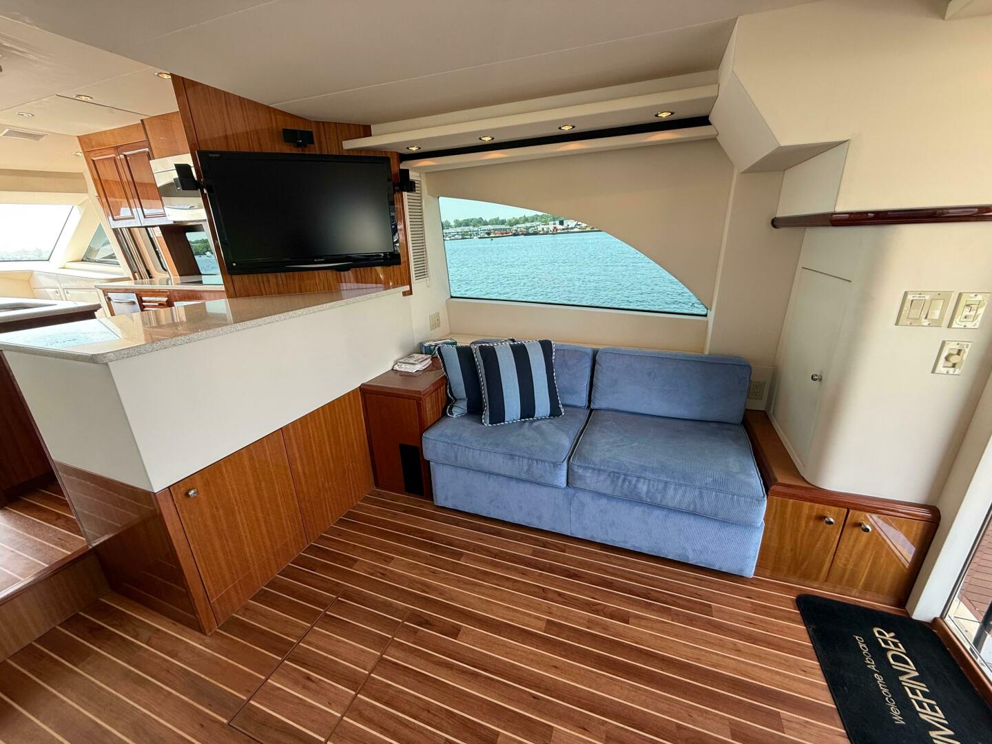 Slide: The Image of Hatteras 60 Motor Yacht 2009 - 5444916