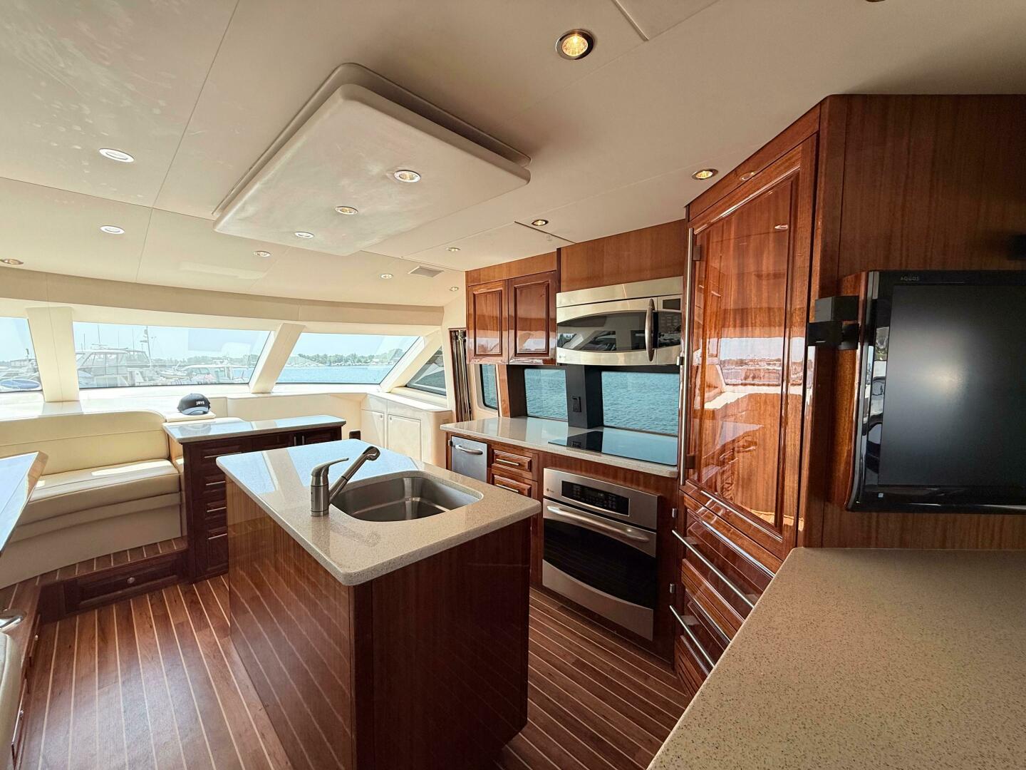 Slide: The Image of Hatteras 60 Motor Yacht 2009 - 5444919