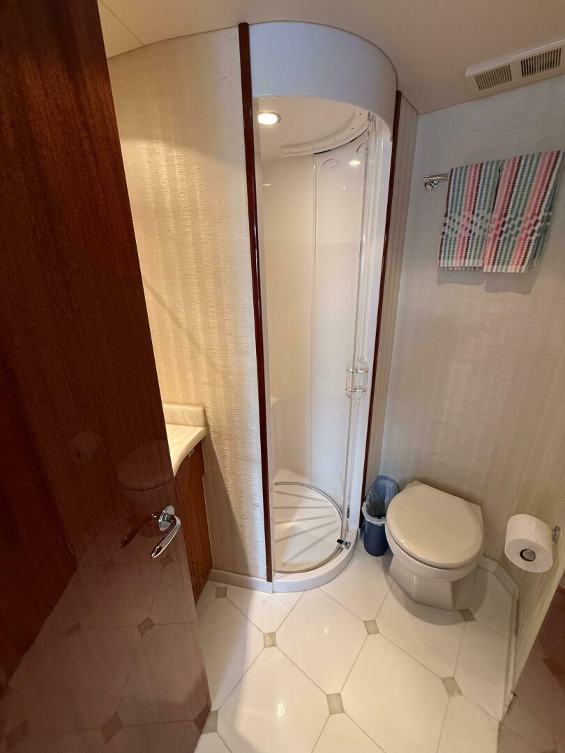 Slide: The Image of Hatteras 60 Motor Yacht 2009 - 5444929