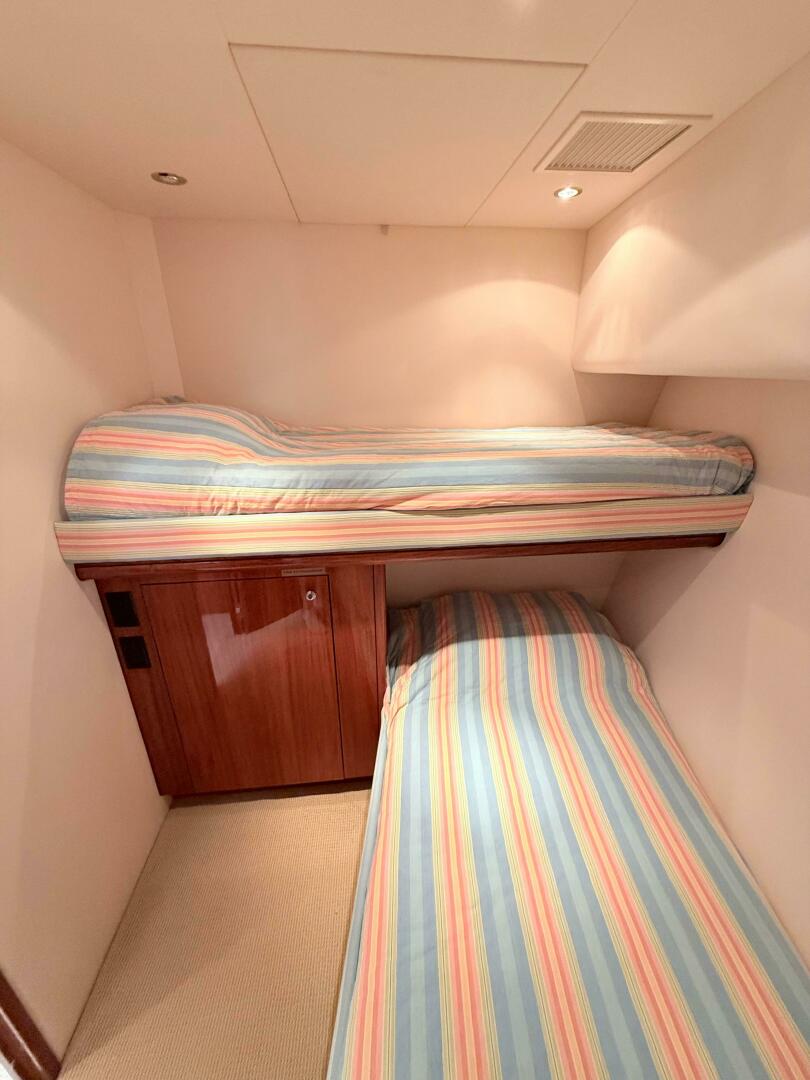 Slide: The Image of Hatteras 60 Motor Yacht 2009 - 5444932