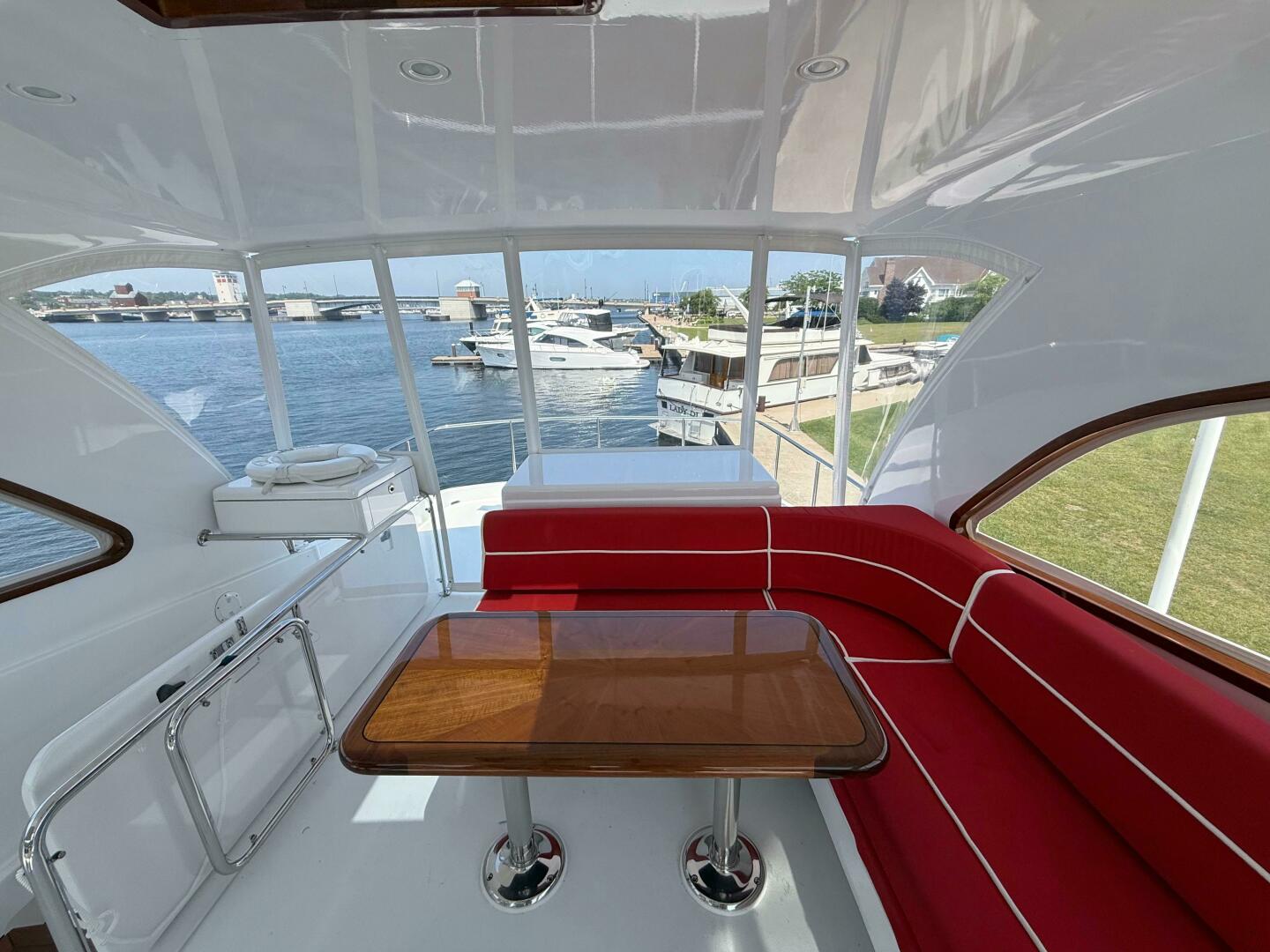 Slide: The Image of Hatteras 60 Motor Yacht 2009 - 5444936