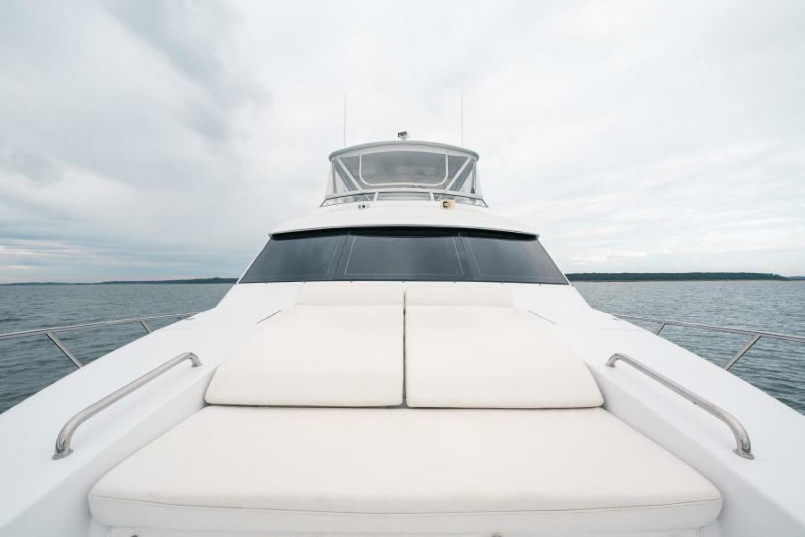 Slide: The Image of 2009 Hatteras 60 Motor Yacht Little Wave - 4623488