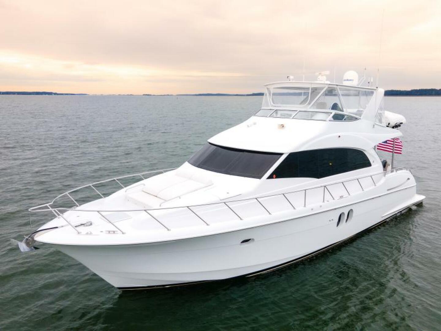 Slide: The Image of 2009 Hatteras 60 Motor Yacht Little Wave - 4623492