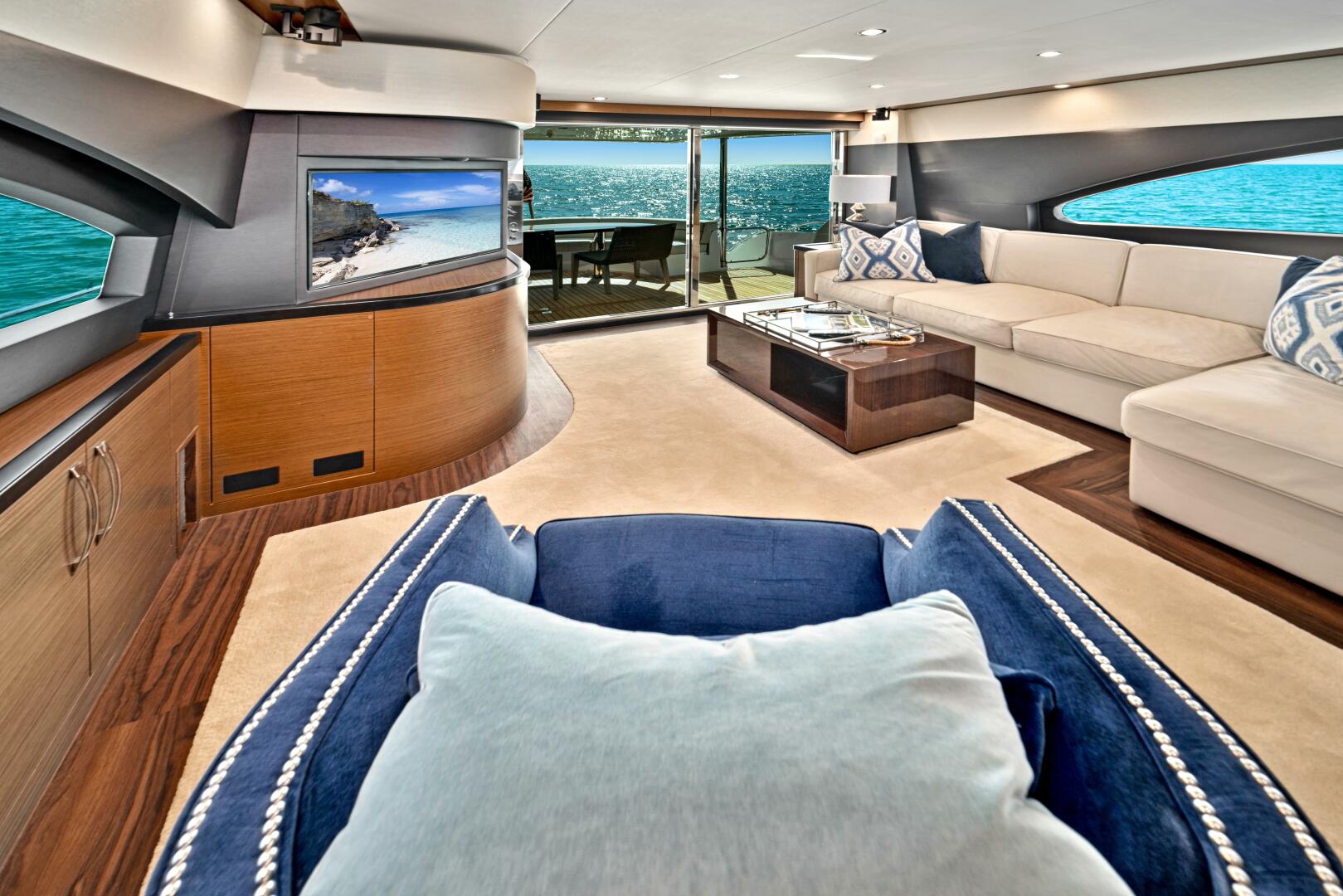 Slide: The Image of 2017 Hatteras 60 Motor Yacht 'West' - 4415698