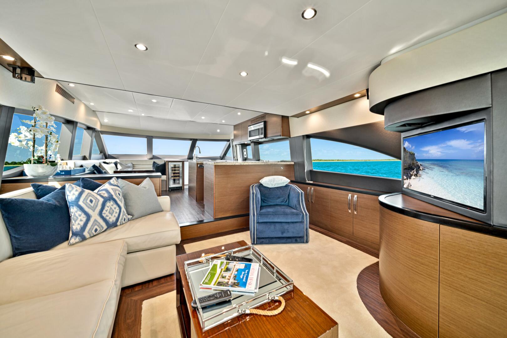Slide: The Image of 2017 Hatteras 60 Motor Yacht 'West' - 4415705