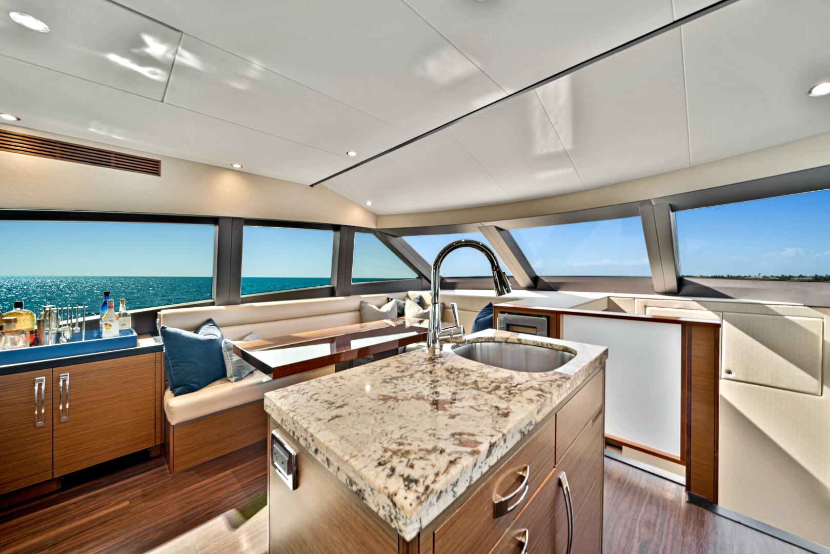 Slide: The Image of 2017 Hatteras 60 Motor Yacht 'West' - 4415667