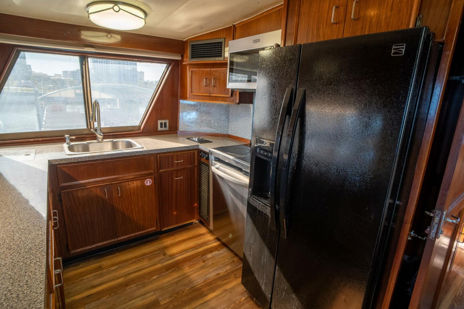 Slide: The Image of Hatteras 61 Motoryacht 1981 - 5276316