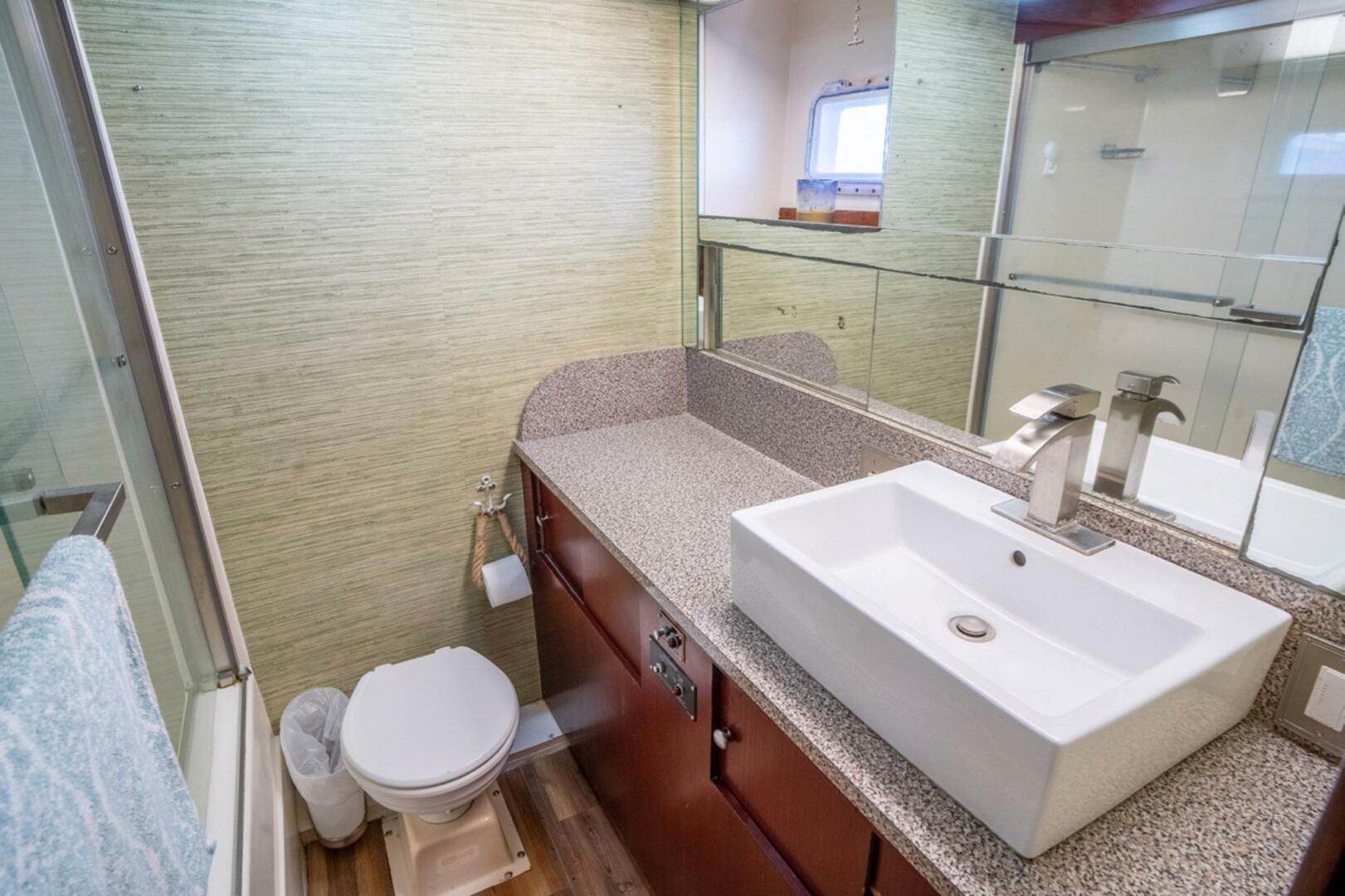 Slide: The Image of Hatteras 61 Motoryacht 1981 - 5276325