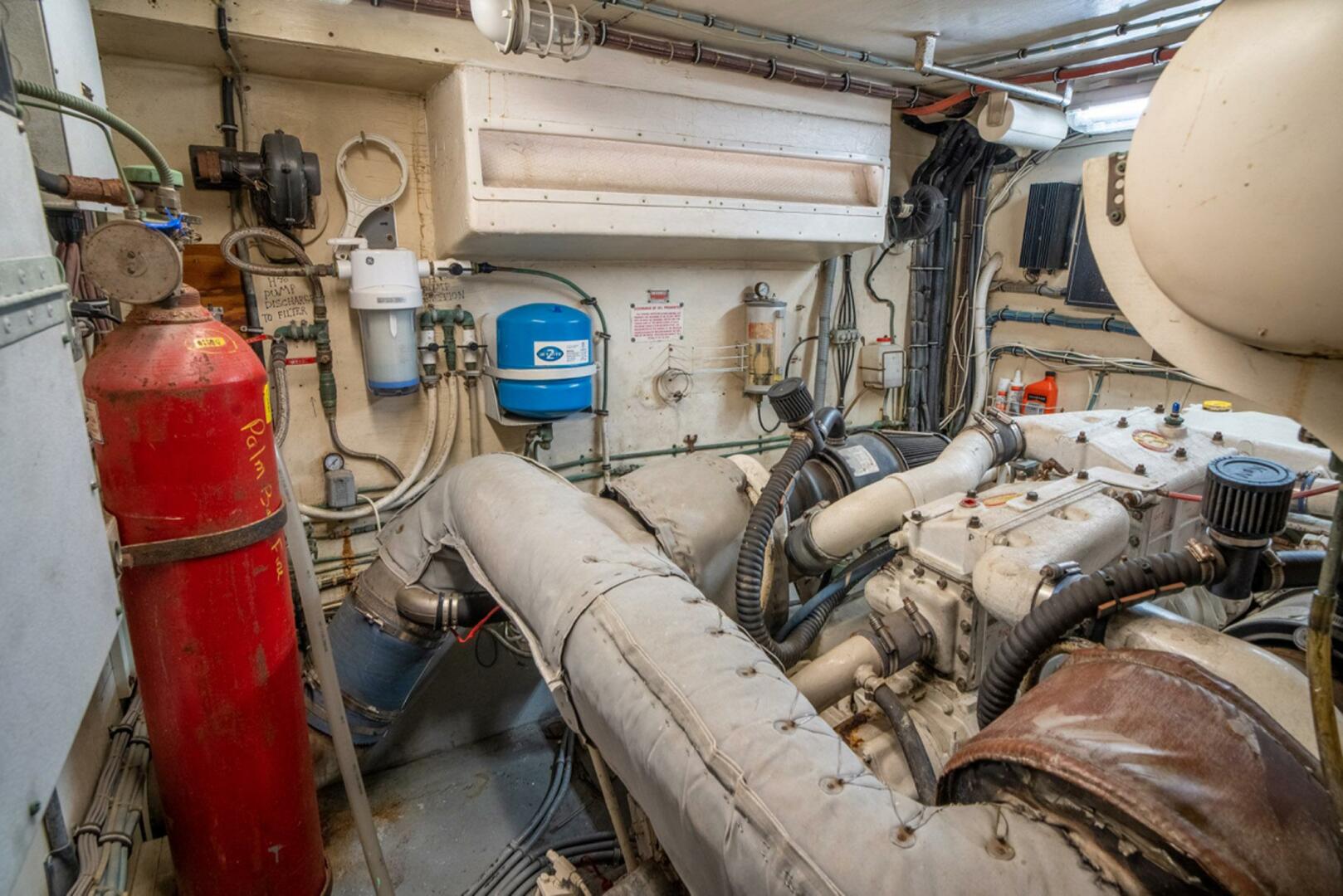 Slide: The Image of Hatteras 61 Motoryacht 1981 - 5276341