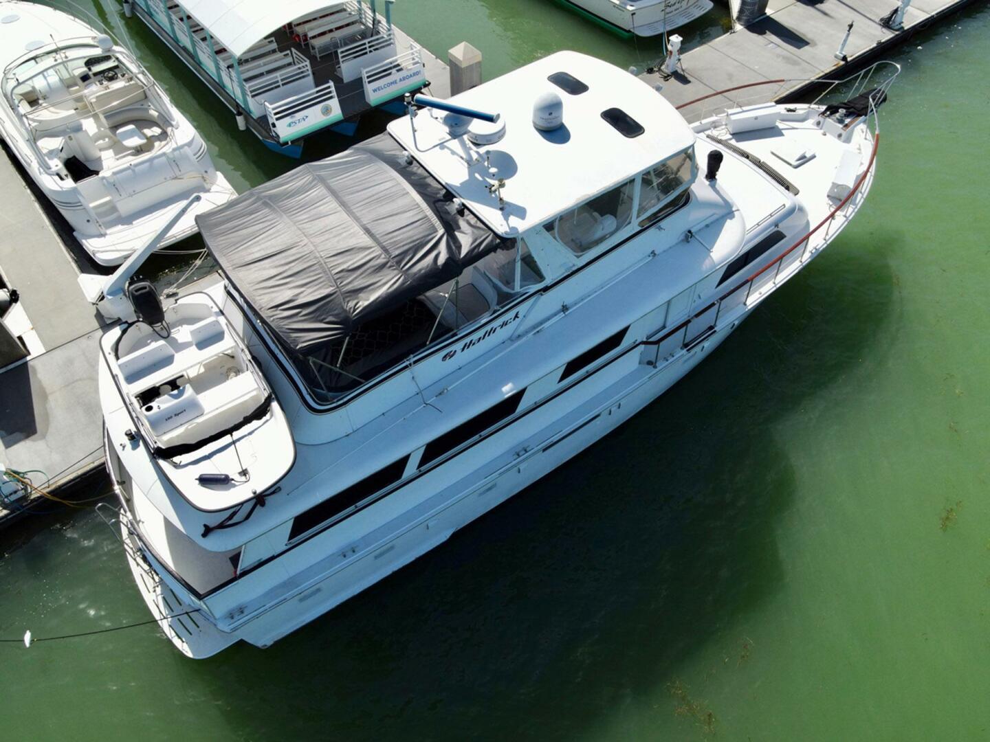 Slide: The Image of Hatteras 61 Motoryacht 1981 - 5276344