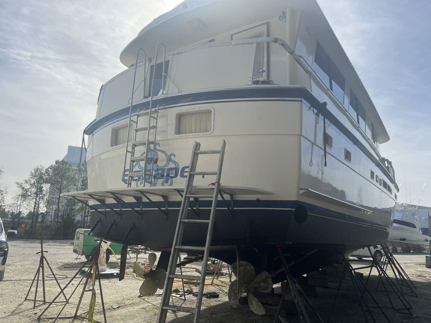 Slide: The Image of Hatteras 63 Motor Yacht 1987 - 4467707
