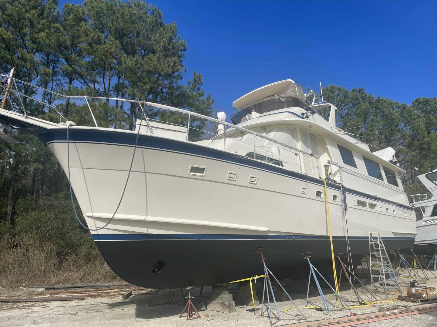 Slide: The Image of Hatteras 63 Motor Yacht 1987 - 4467712