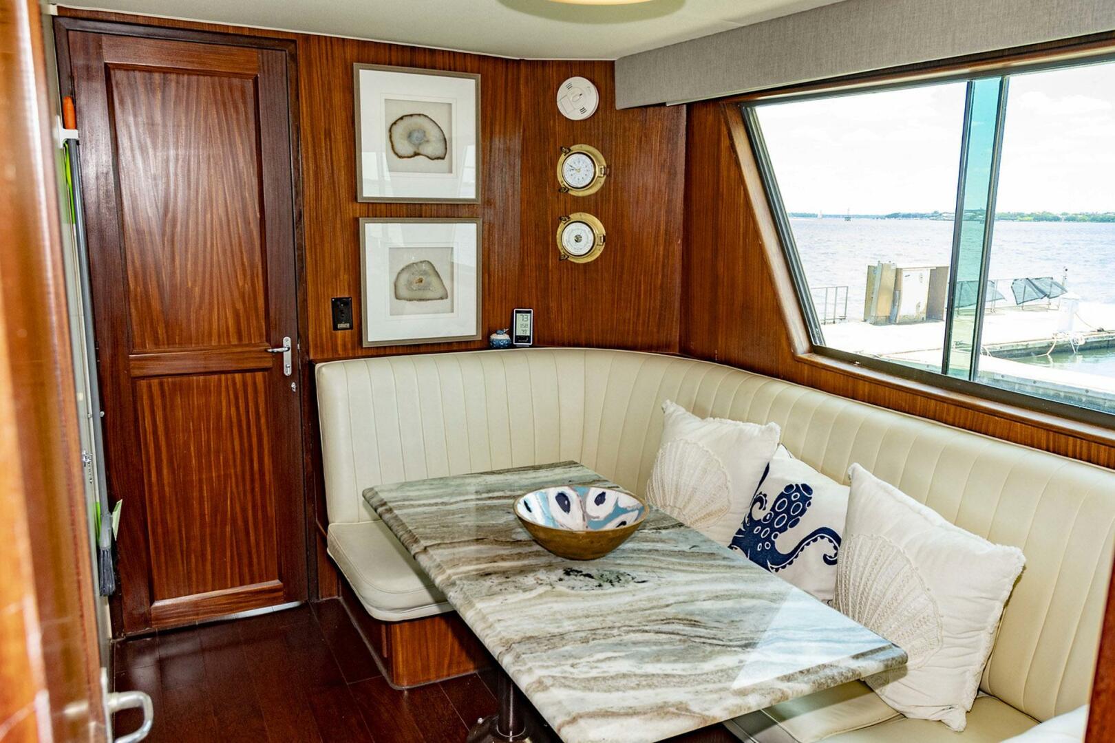 Slide: The Image of Hatteras 63 Motor Yacht 1987 - 4467623