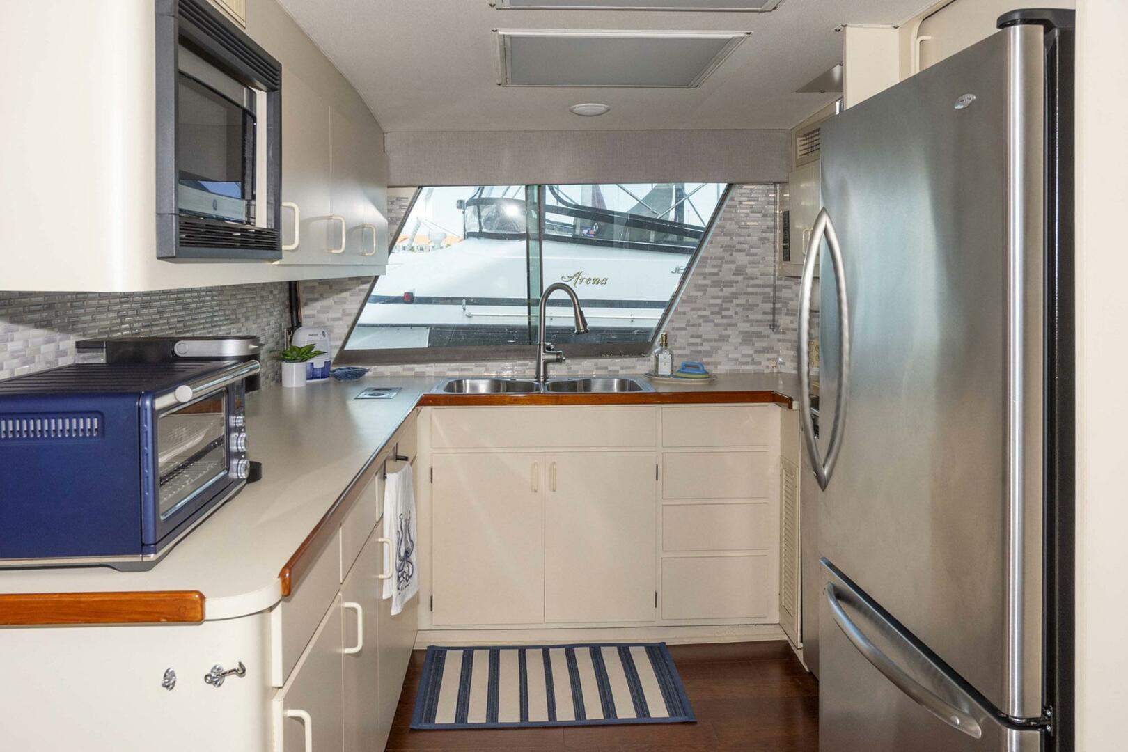 Slide: The Image of Hatteras 63 Motor Yacht 1987 - 4467625