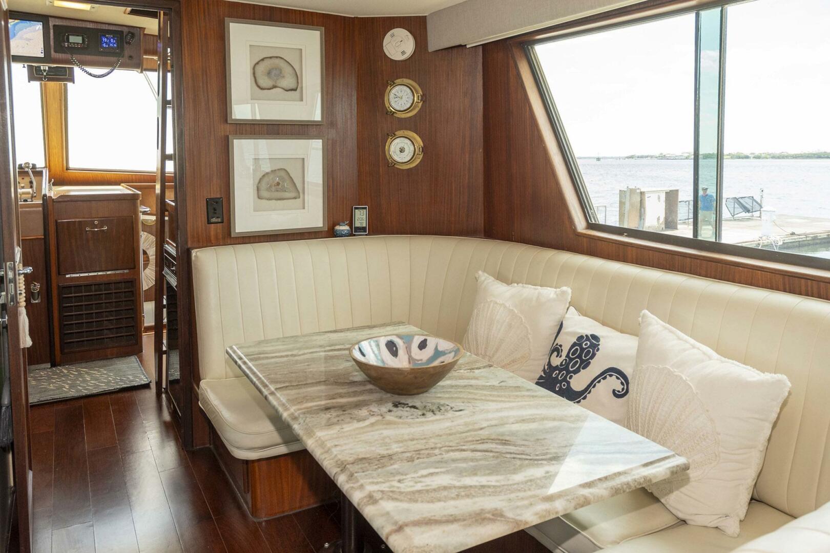 Slide: The Image of Hatteras 63 Motor Yacht 1987 - 4467633