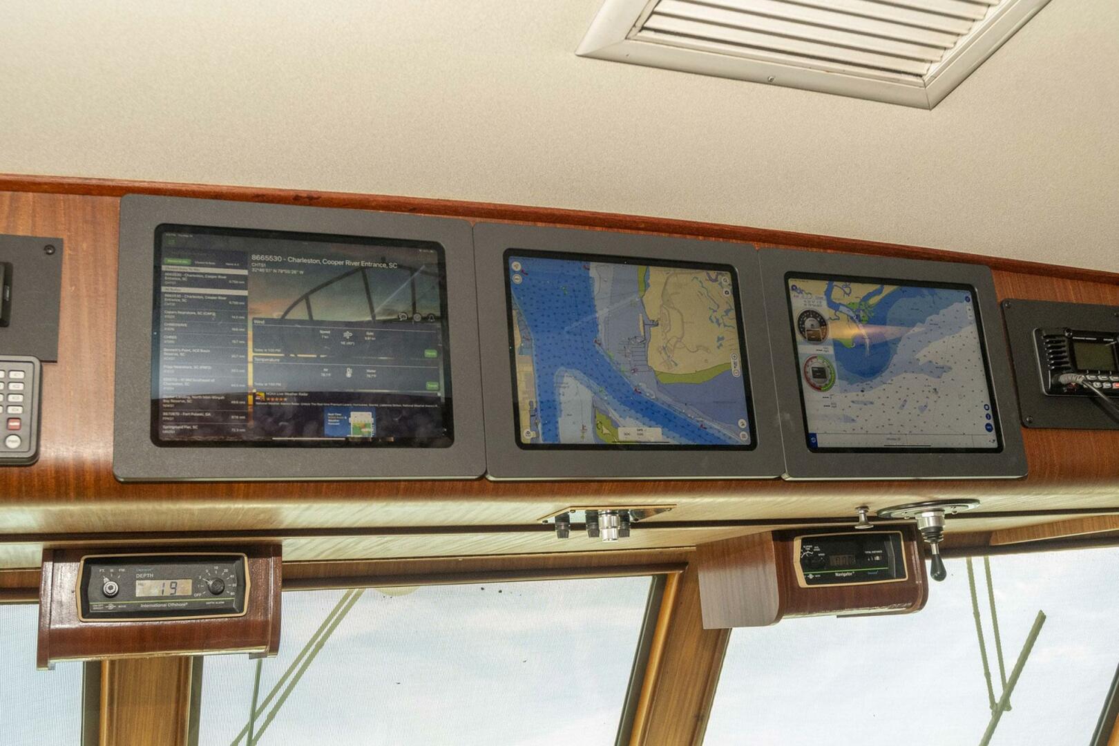 Slide: The Image of Hatteras 63 Motor Yacht 1987 - 4467648