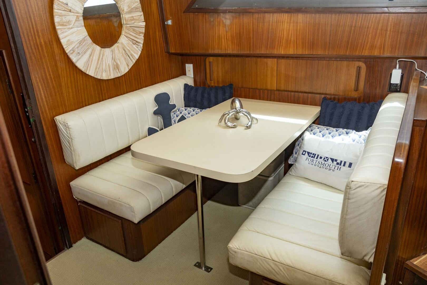 Slide: The Image of Hatteras 63 Motor Yacht 1987 - 4467655