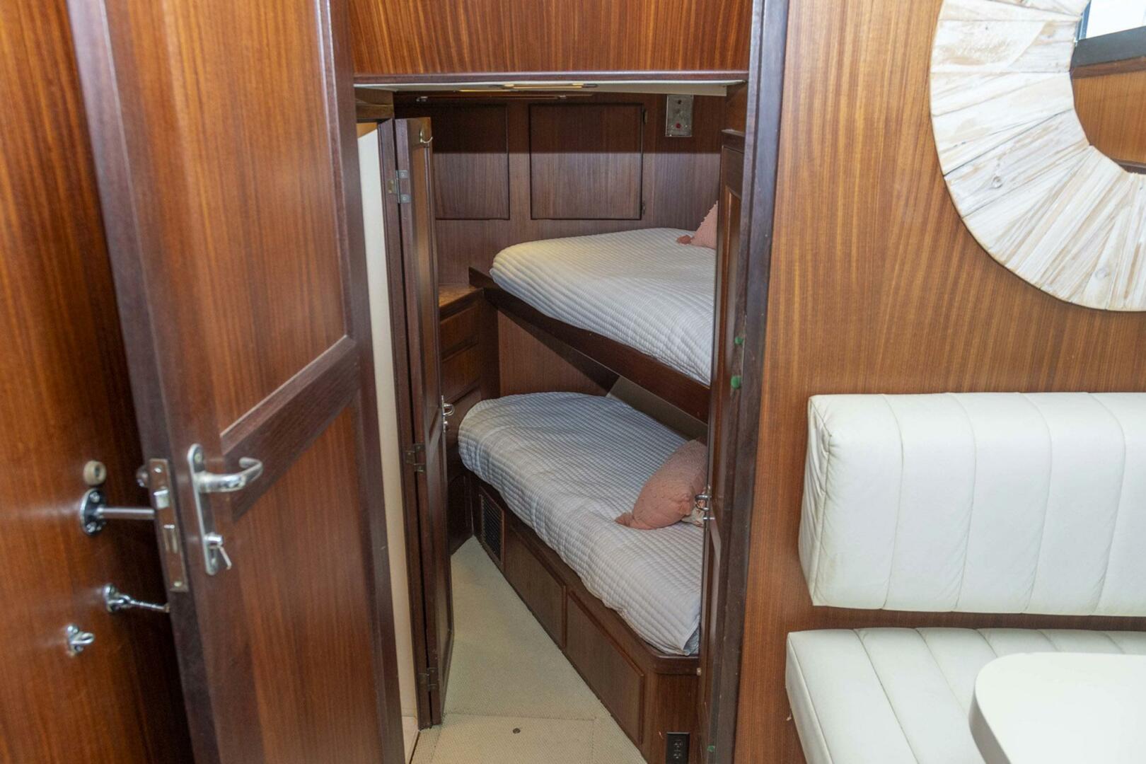 Slide: The Image of Hatteras 63 Motor Yacht 1987 - 4467685