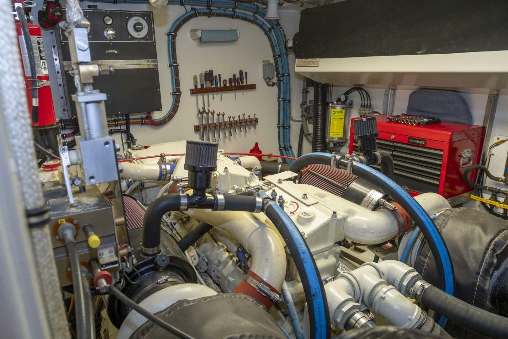 Slide: The Image of Hatteras 63 Motor Yacht 1987 - 4467689