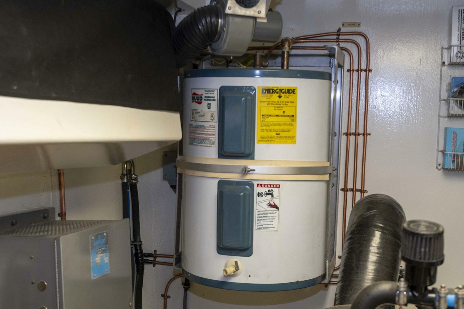 Slide: The Image of Hatteras 63 Motor Yacht 1987 - 4467691