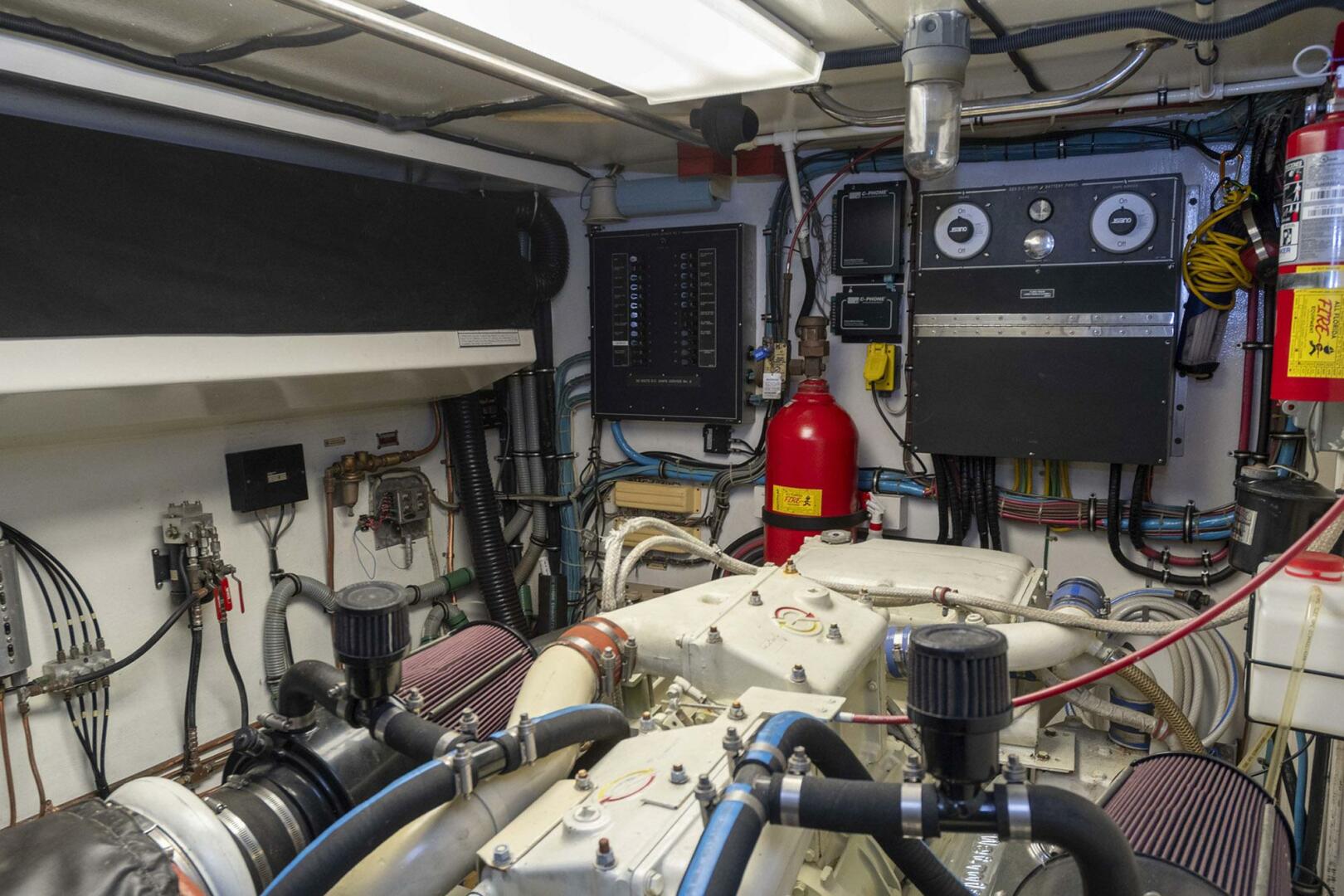 Slide: The Image of Hatteras 63 Motor Yacht 1987 - 4467698