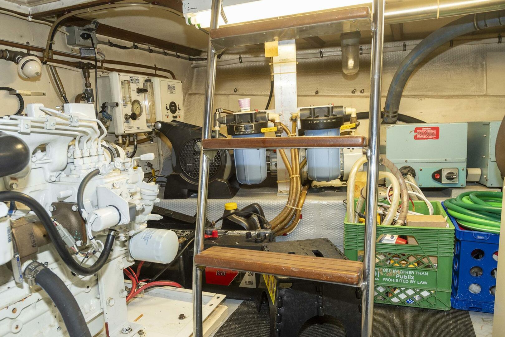 Slide: The Image of Hatteras 63 Motor Yacht 1987 - 4467699