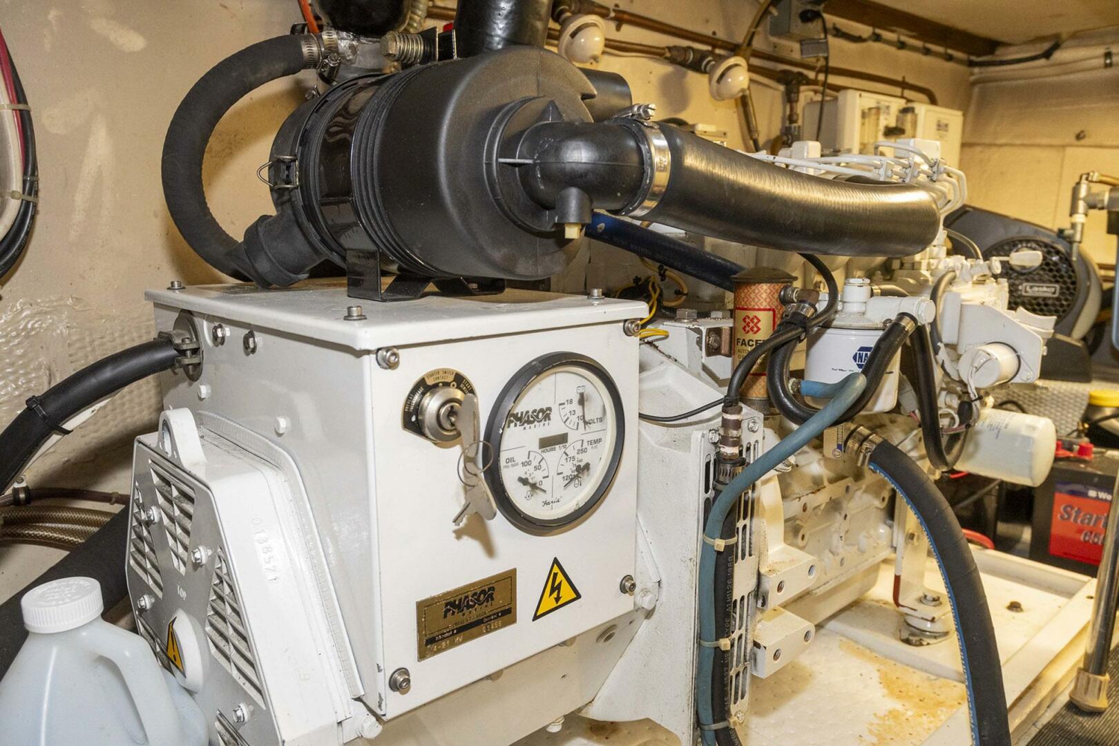 Slide: The Image of Hatteras 63 Motor Yacht 1987 - 4467706