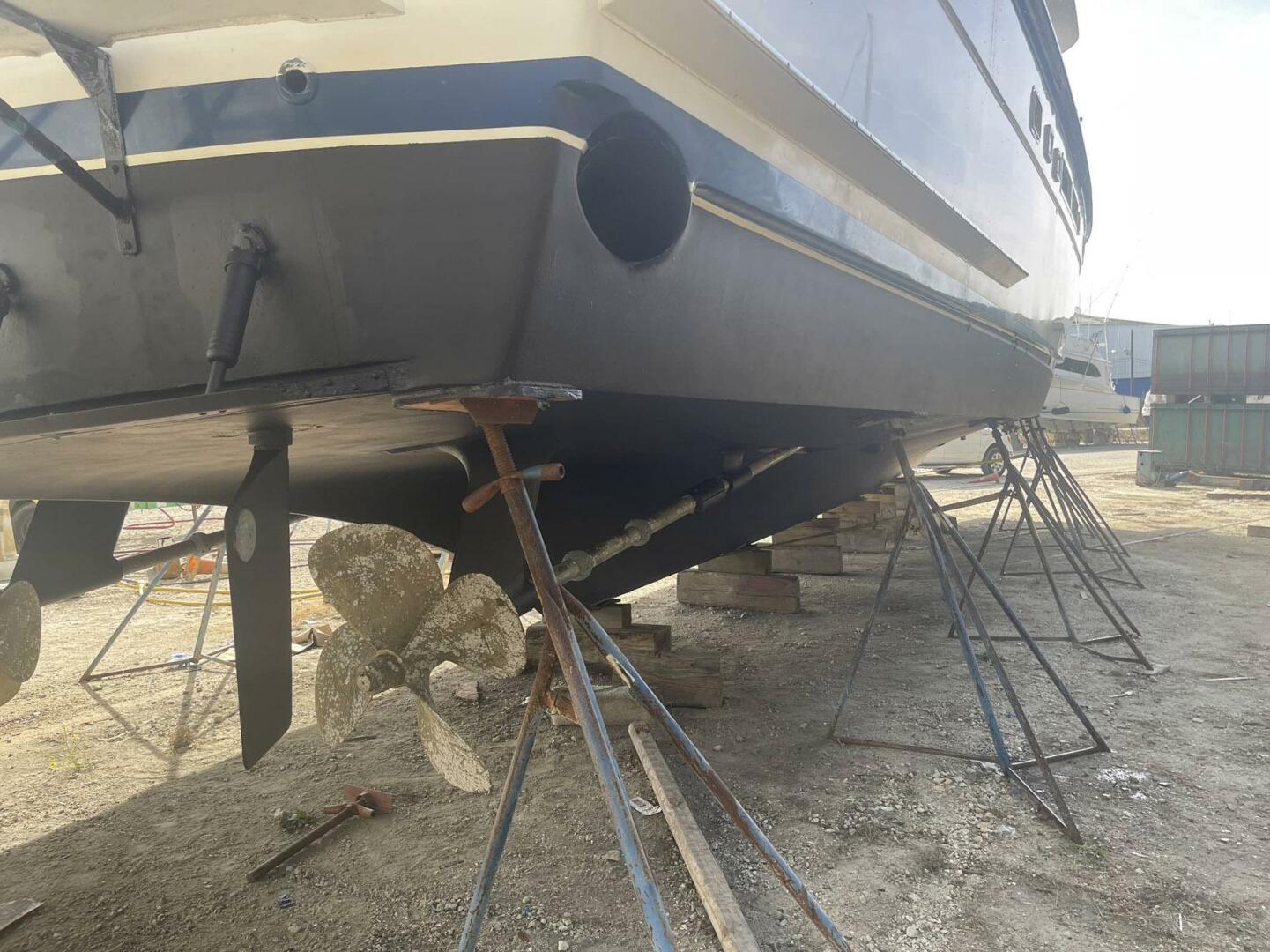 Slide: The Image of Hatteras 63 Motor Yacht 1987 - 4467708