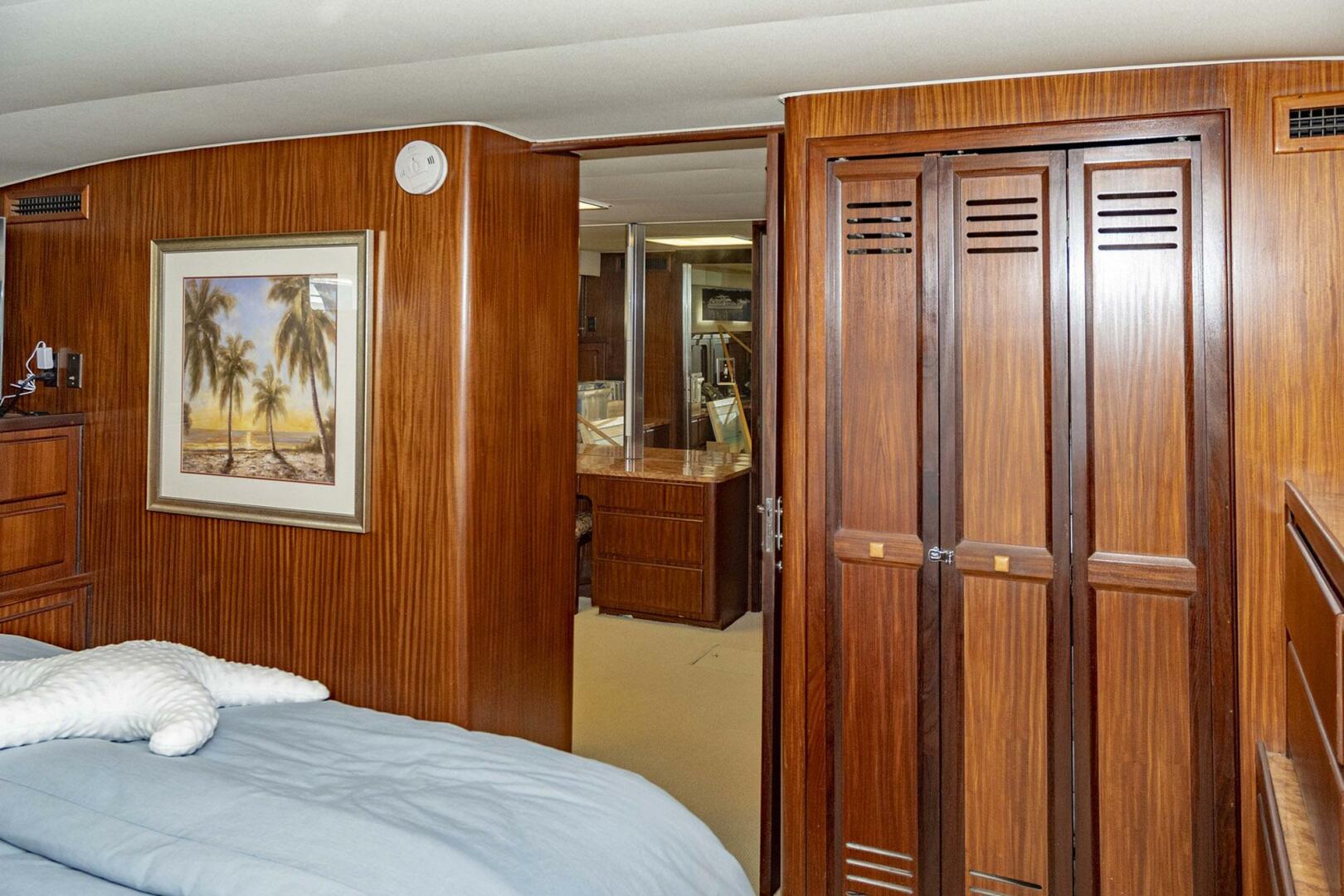 Slide: The Image of Hatteras 63 Motor Yacht 1987 - 4467668