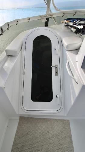 Slide: The Image of Hatteras 64 Motor Yacht 2006 - 26