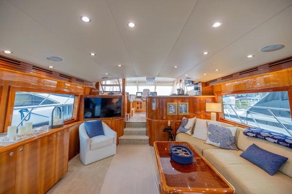 Slide: The Image of Hatteras 64 Motor Yacht 2006 - 33