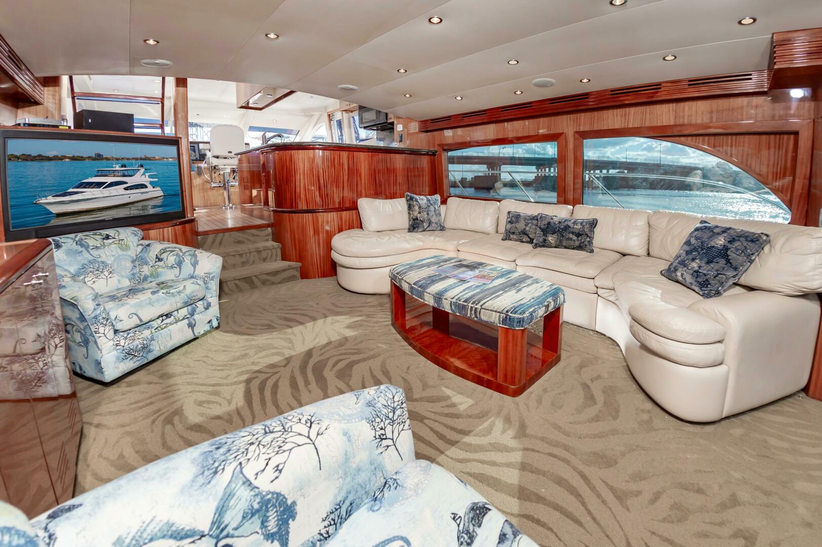 Slide: The Image of Hatteras 64 Motor Yacht 2007 - 4784783