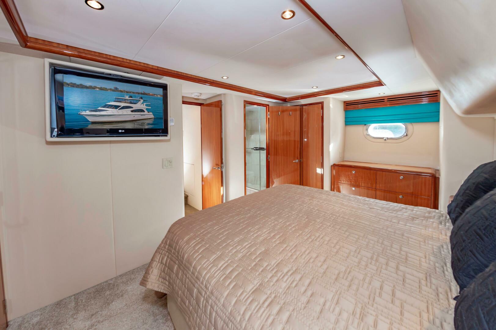 Slide: The Image of Hatteras 64 Motor Yacht 2007 - 4784803