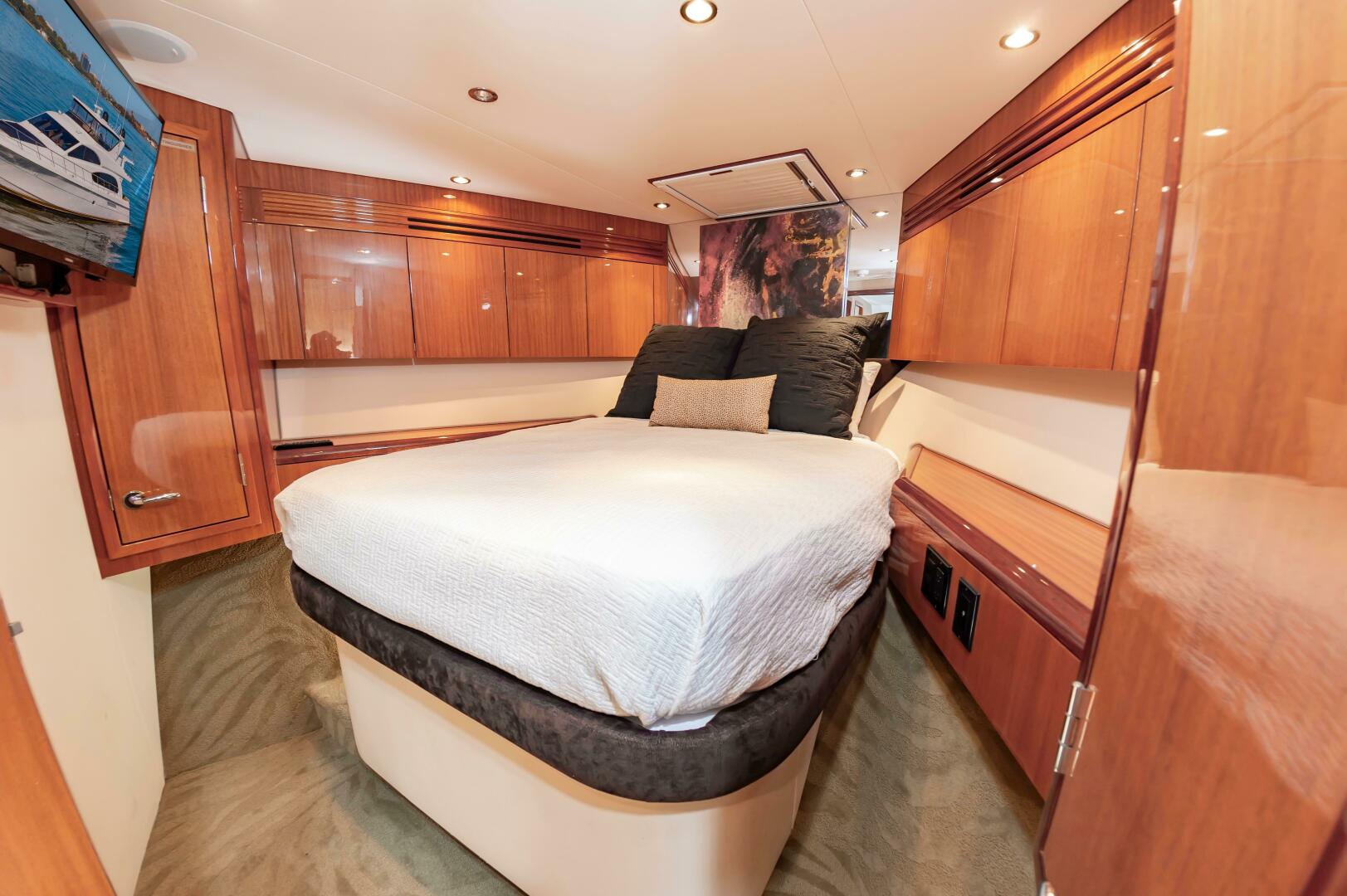 Slide: The Image of Hatteras 64 Motor Yacht 2007 - 4784809