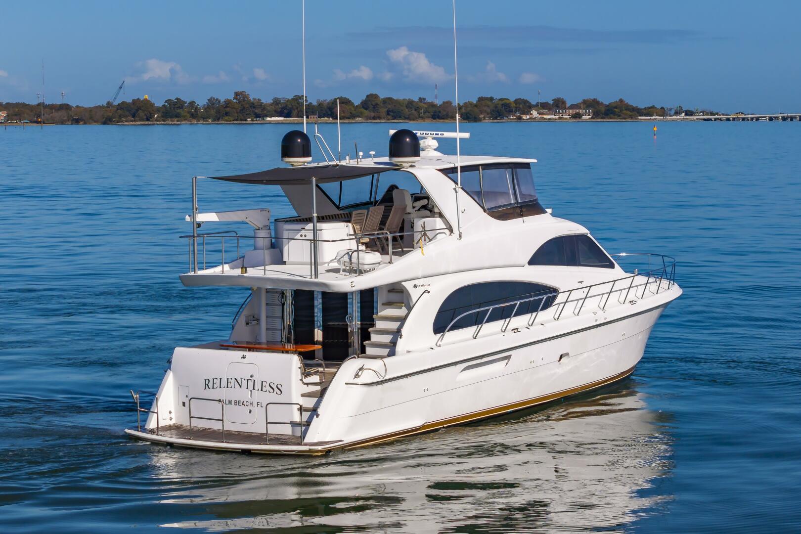 Slide: The Image of Hatteras 64 Motor Yacht 2007 - 4784905