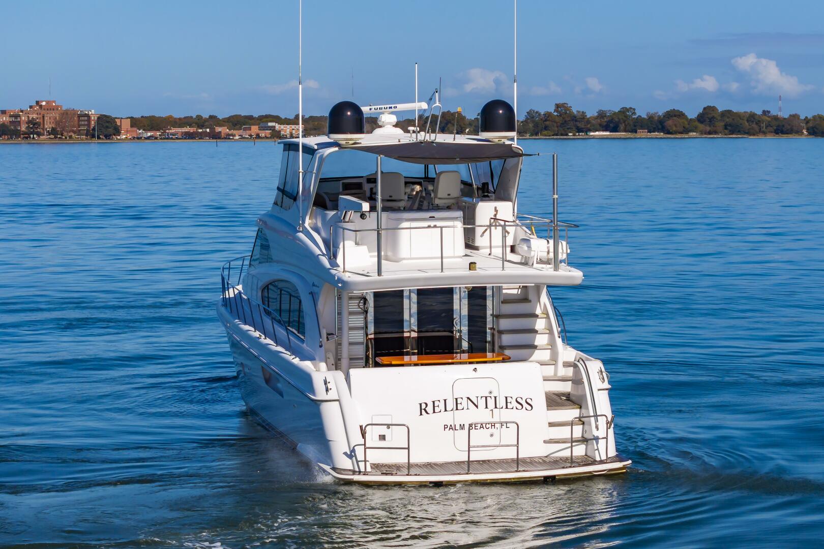 Slide: The Image of Hatteras 64 Motor Yacht 2007 - 4784906